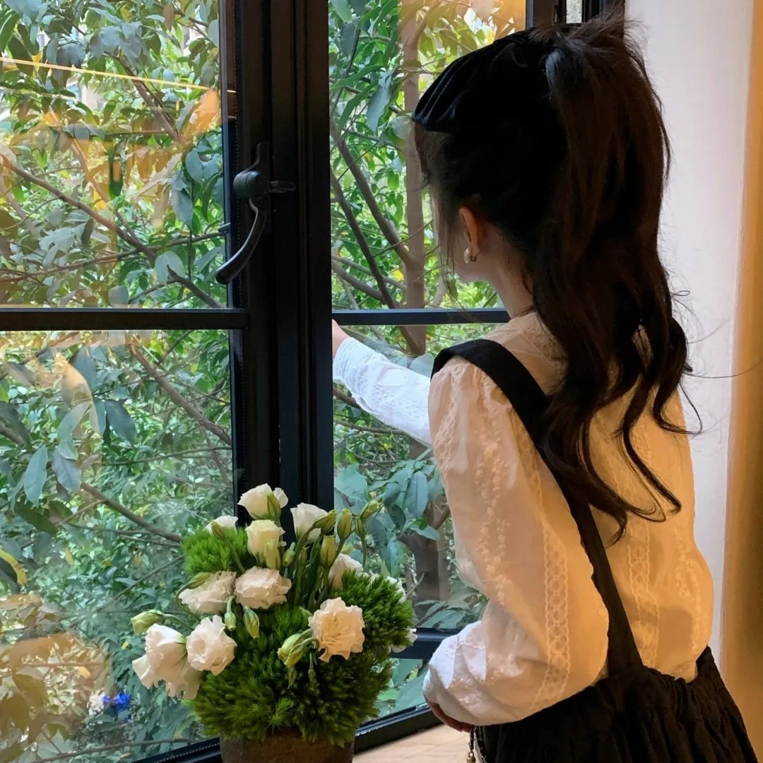 和大佬互换身体后我怼翻全场